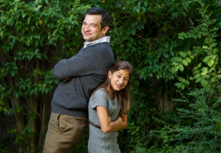 Photo of Scott Gualdoni and daughter Mia.