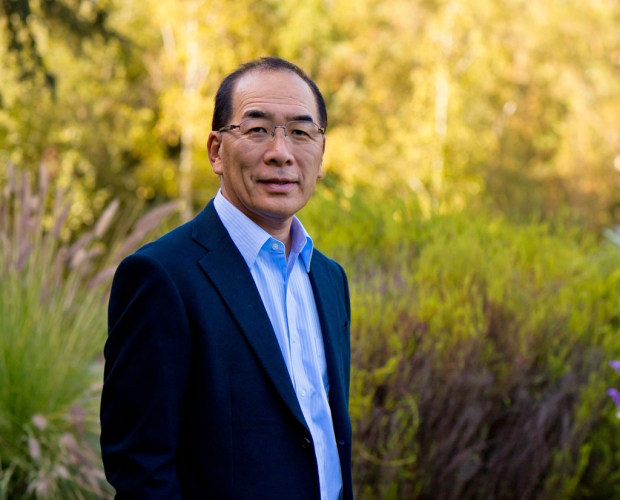 Photo of Dr. Hiromitsu Nakauchi standing outside.