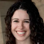 Headshot portrait of Rina Friedberg - Bio-X Travel Awardee