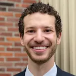 Headshot portrait of Alex Abramson - Bio-X Travel Awardee