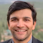 Headshot photo of Dr. Akshay Chaudhari, Assistant Professor of Radiology at Stanford University.