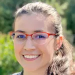 Headshot portrait of Laura Amaya Hernandez - Bio-X Bowes Fellow