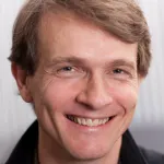 Headshot portrait of Arend Sidow - Associate Professor of Pathology and of Genetics
