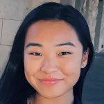 Headshot portrait of Crystal Chen - Bio-X Undergraduate Fellow