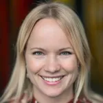 Photo of smiling white female faculty member, Dr. Emma Lundberg, Associate Professor of Bioengineering and Medicine at Stanford University.