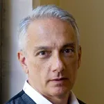 Headshot portrait of Eric Shaqfeh - Lester Levi Carter Professor of Chemical Engineering and Professor of Mechanical Engineering