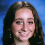 Headshot portrait of Alice Finkelstein - Bio-X Undergraduate Fellow