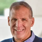 Headshot portrait of Garry Gold - Stanford Medicine Professor of Radiology and Biomedical Imaging