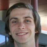 Headshot portrait of Ian Hull - Bio-X Undergraduate Fellow