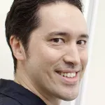 Headshot portrait of Justin Gardner - Assistant Professor of Psychology