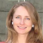 Headshot portrait of Elena Kaye - Bio-X Travel Awardee