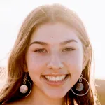 Headshot portrait of Jasmyn Lopez - Bio-X Undergraduate Fellow