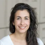 Headshot portrait of Paloma Navarro Negredo - Bio-X Travel Awardee