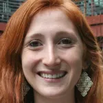 Headshot portrait of Nira Krasnow - Bio-X Undergraduate Fellow