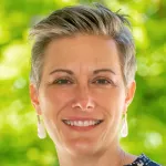 Headshot portrait of Sarah Heilshorn - Director of the Geballe Laboratory for Advanced Materials (GLAM) and Professor of Materials Science & Engineering and (by courtesy) of Bioengineering and of Chemical Engineering