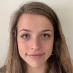 Headshot portrait of Julia Shaw - Bio-X Undergraduate Fellow