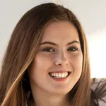 Headshot portrait of Maya Somers - Bio-X Undergraduate Fellow