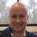 Headshot portrait of Andrew Spakowitz - Associate Professor of Chemical Engineering and (by courtesy) of Materials Science and Engineering and of Applied Physics