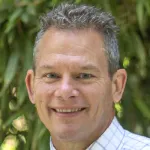 Photo of Dr. Dr. Stephen Felt, Professor of Comparative Medicine at Stanford University.