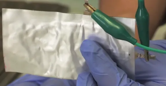 Screenshot of aluminim ion battery.