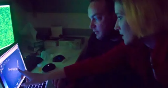 Photo of two Eterna players.