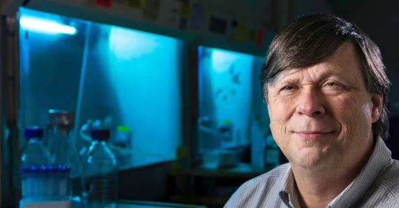 Photo of Dr. Mark Davis.