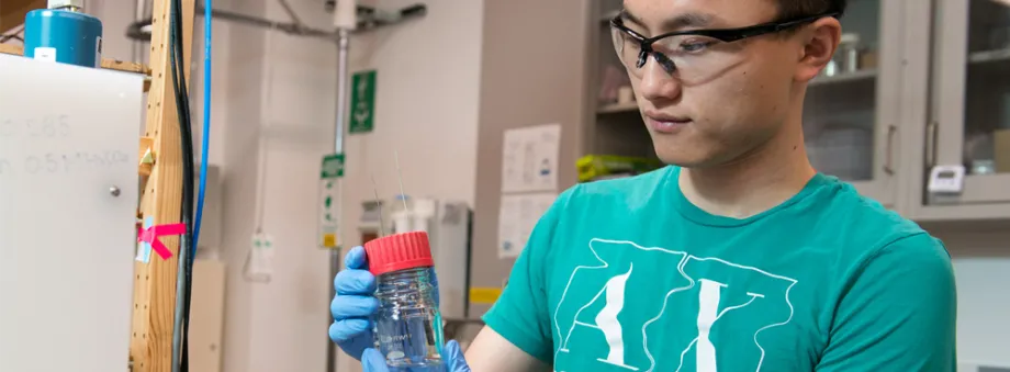 Former Stanford graduate student Haotian Wang in the lab.