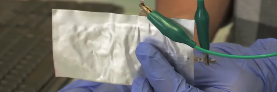 Screenshot of aluminim ion battery.