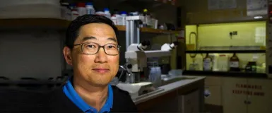 Photo of Dr. Seung Kim.