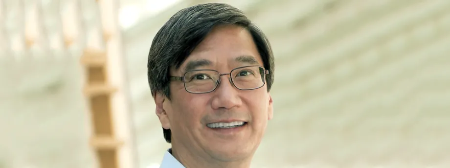Photo of Dr. Peter Kim.