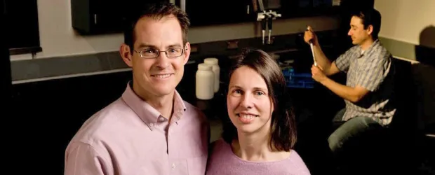 Photo of Drs. Justin and Erica Sonnenburg.